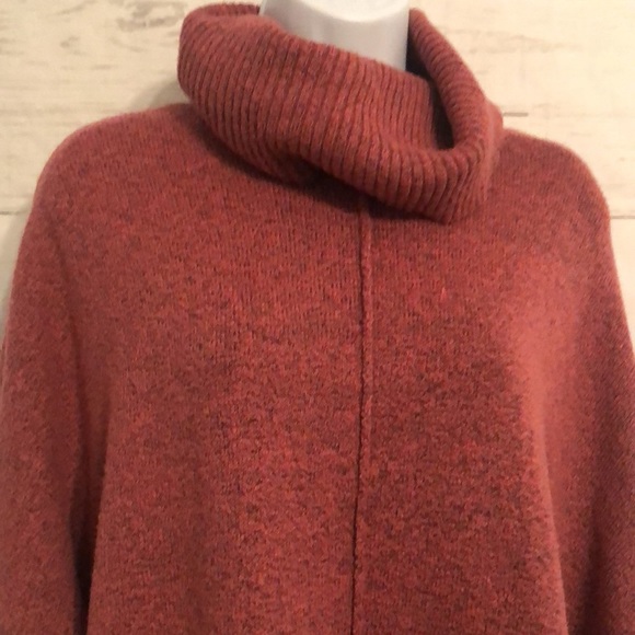 Loft Sweater Poncho - Picture 3 of 6